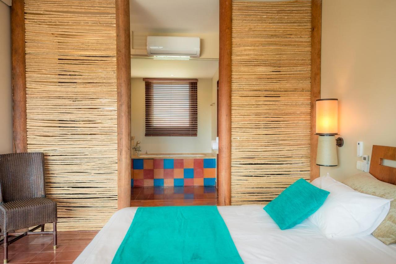 Suites Anagani Le Francois Exterior photo