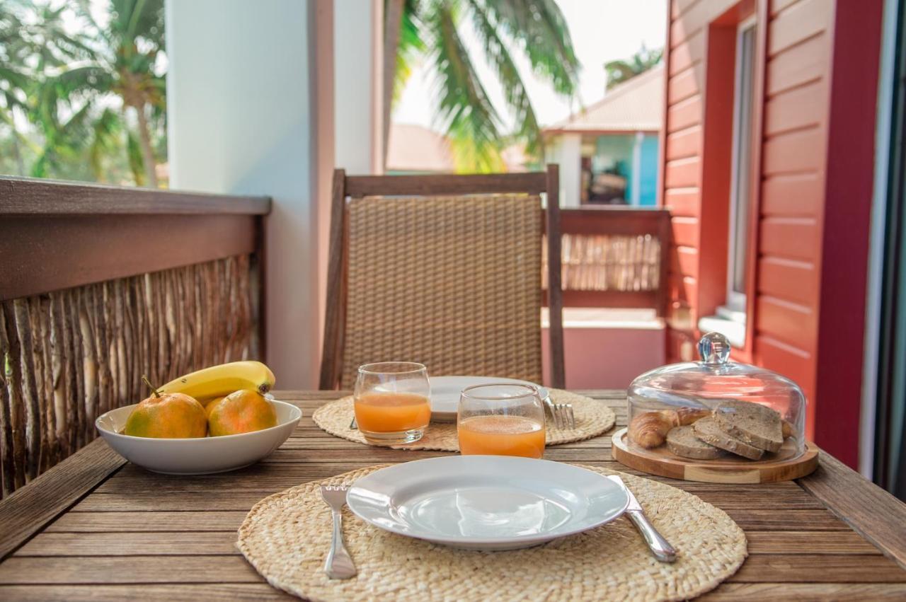 Suites Anagani Le Francois Exterior photo